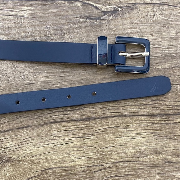 Stylish Navy Blue Belt with Silver Buckle - Picture 2 of 6